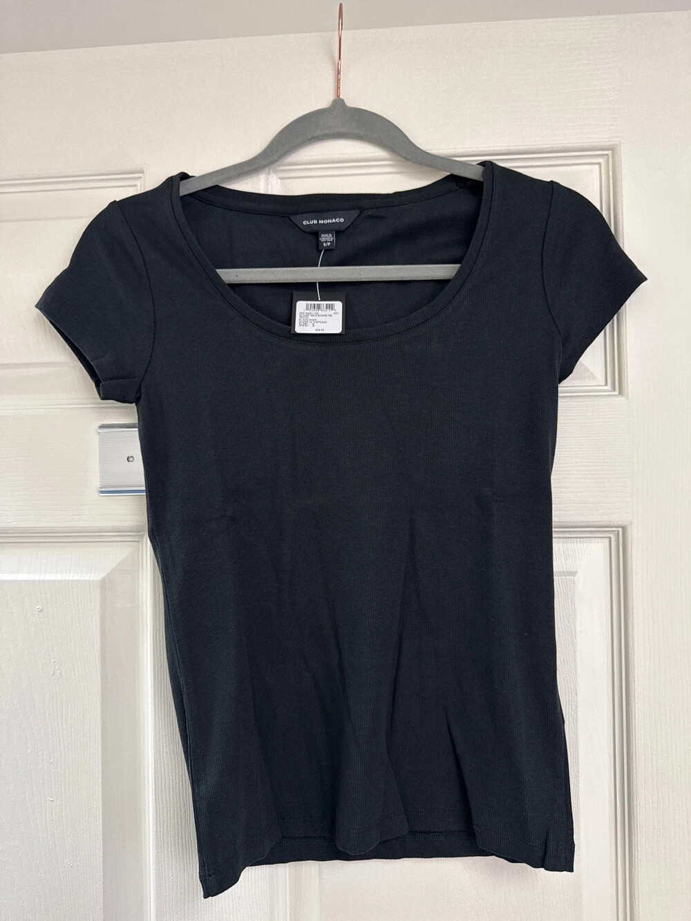 Club Monaco Bower Tee Scoop Neck Size S